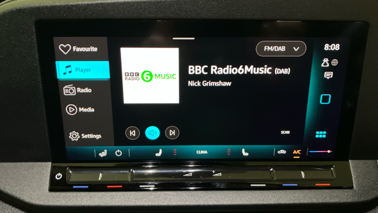 Volkswagen Caddy Cargo C20 Diesel 2.0 TDI 122PS Commerce Pro Van DSG